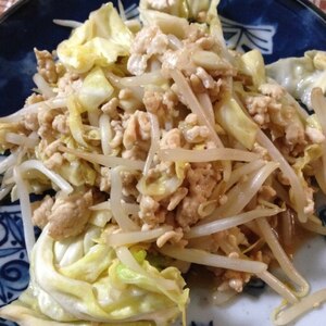 節約に！もやしとキャベツの挽き肉入りとろみ炒め